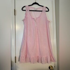 Miss Elaine Light Pink Sleeveless Nightgown with Ruffle Trim 💯 cotton floral